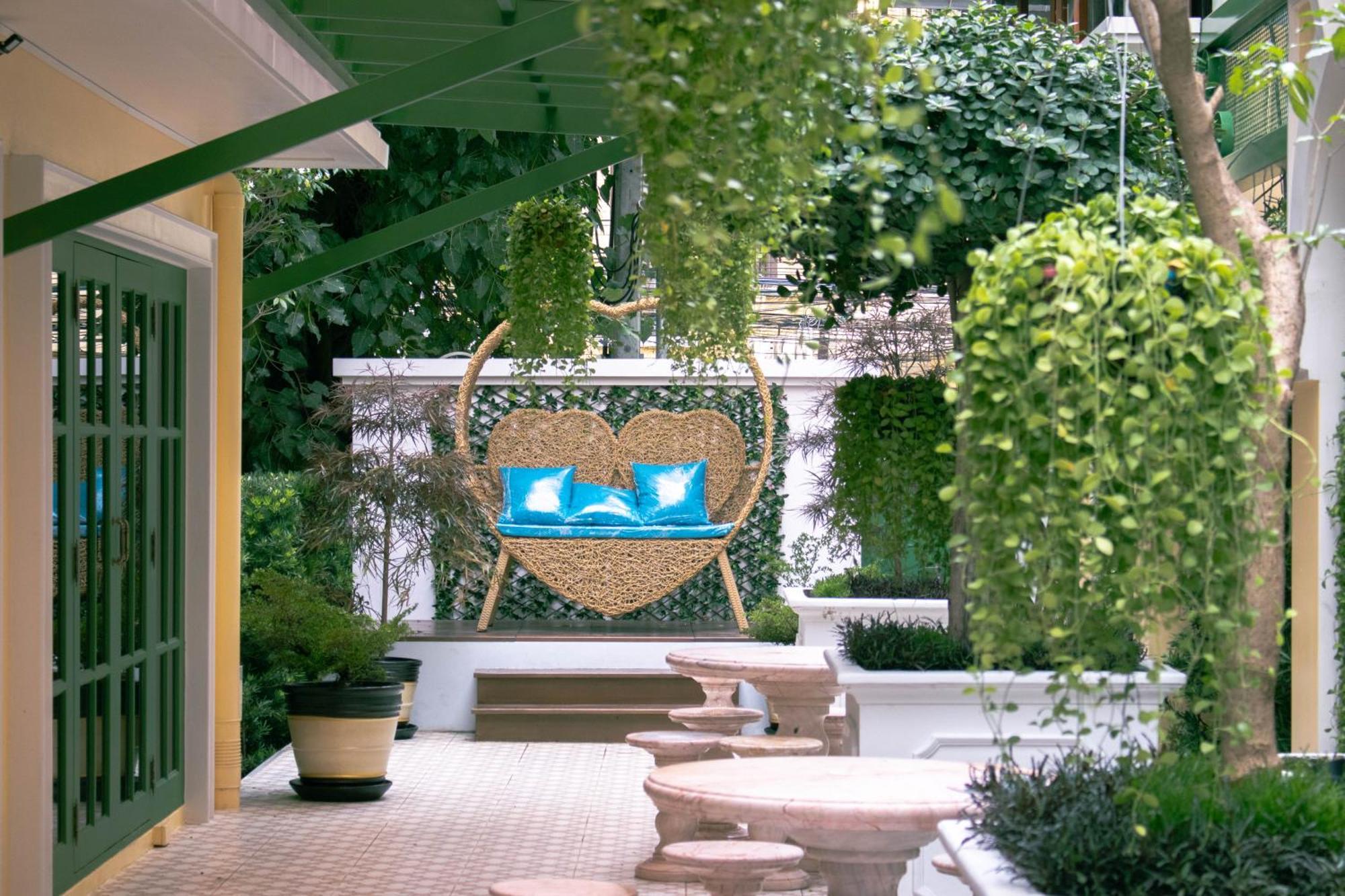 Siri Grand Bangkok Hotel מראה חיצוני תמונה