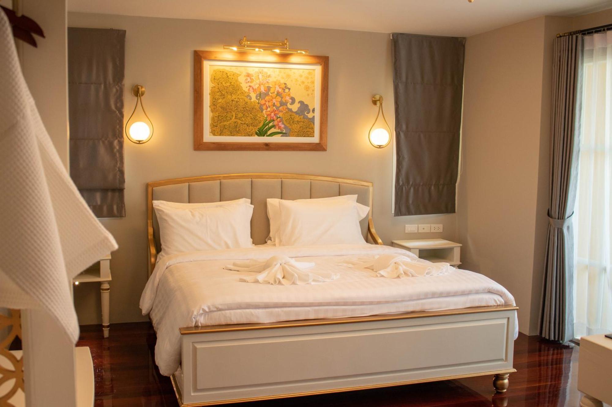Siri Grand Bangkok Hotel מראה חיצוני תמונה